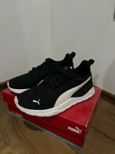 Zapatillas negras Puma SoftFoam - miniatura 3