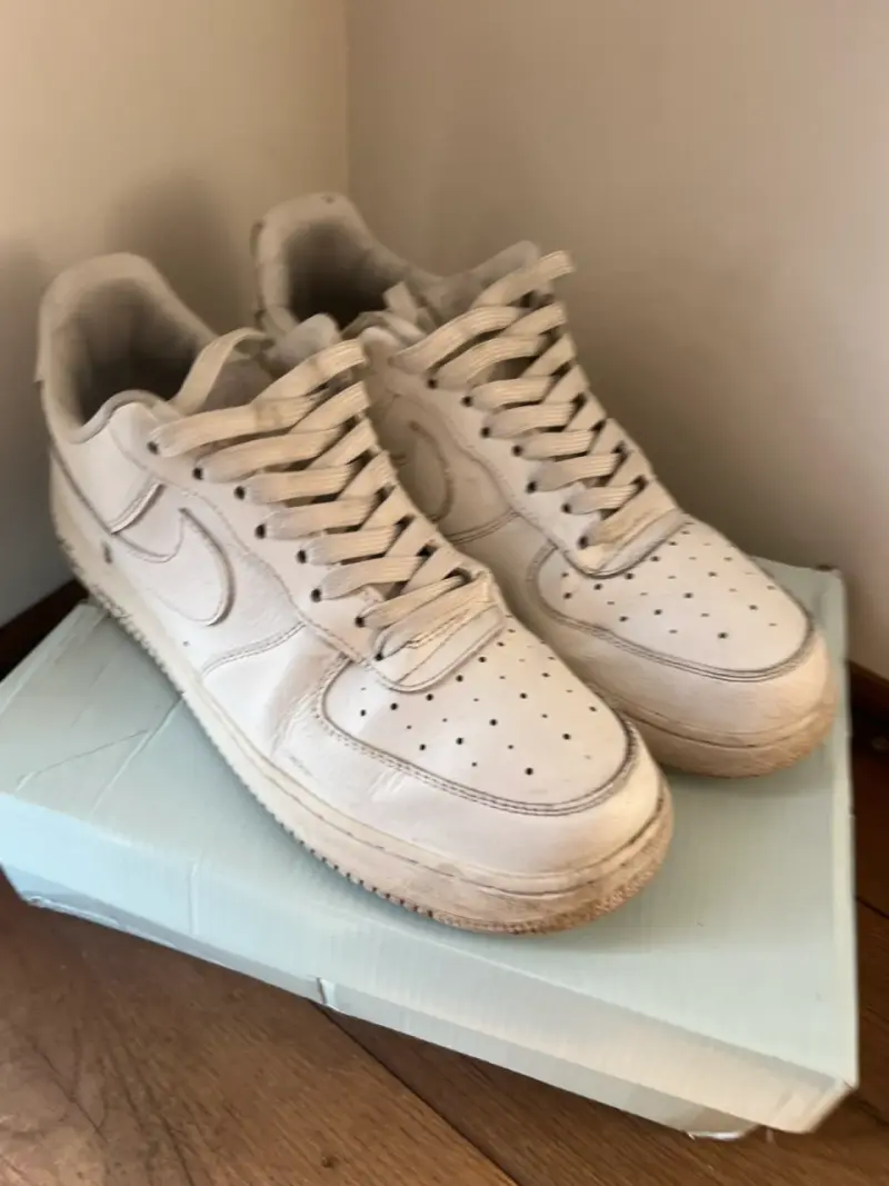 Zapatillas blancas Nike usadas - 4