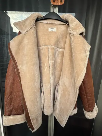 Chaqueta de cuero aviadora con chiporro - miniatura 2