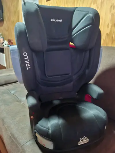 Silla de auto negra Joie - miniatura 2