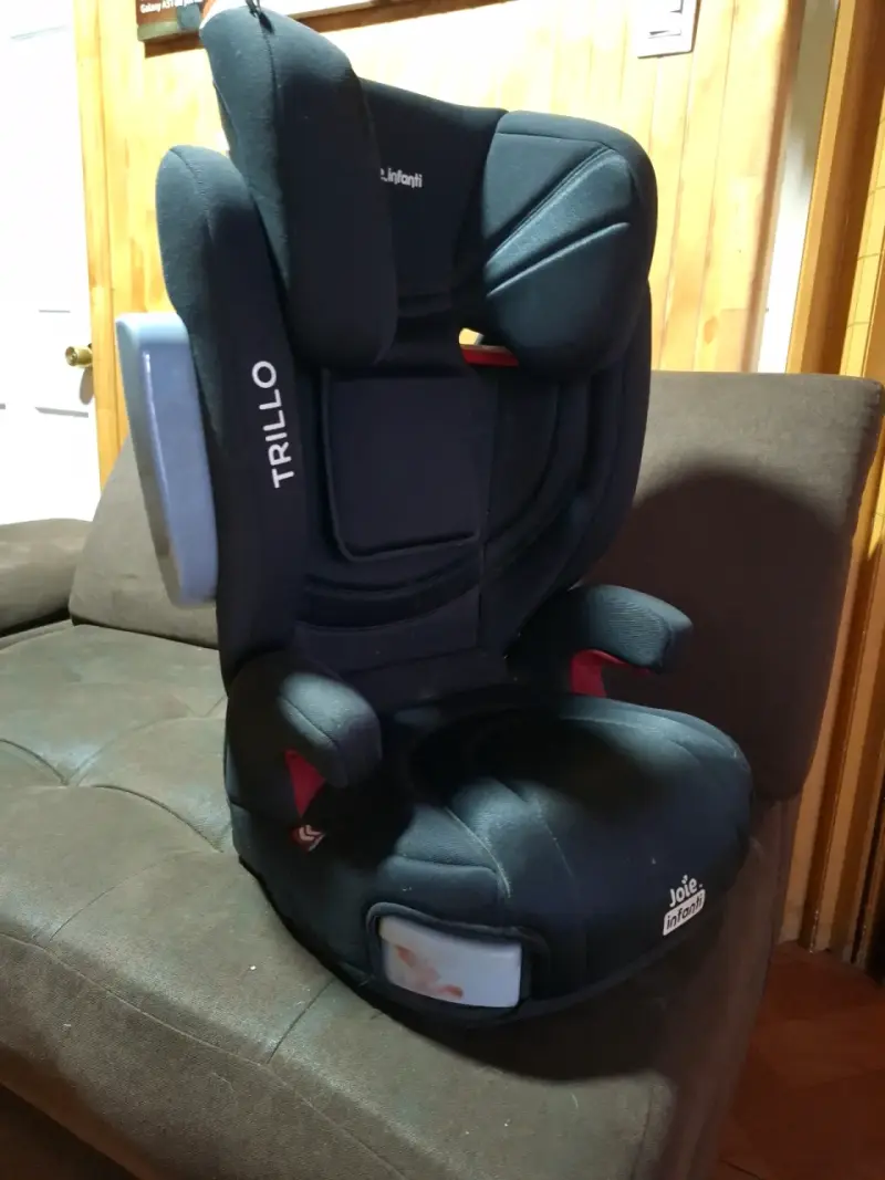 Silla de auto negra Joie - 3