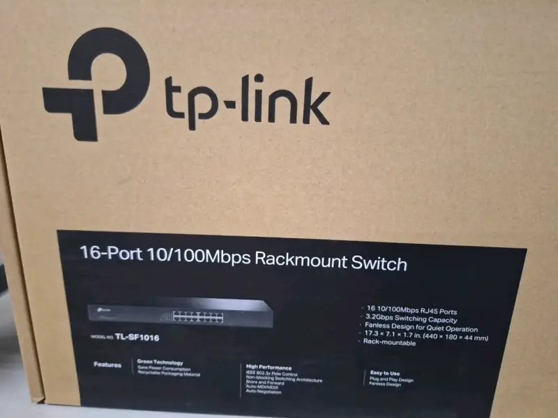 Switch TP-Link 16 puertos - 2