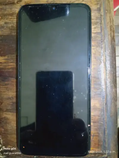 Smartphone Android gris - miniatura 2