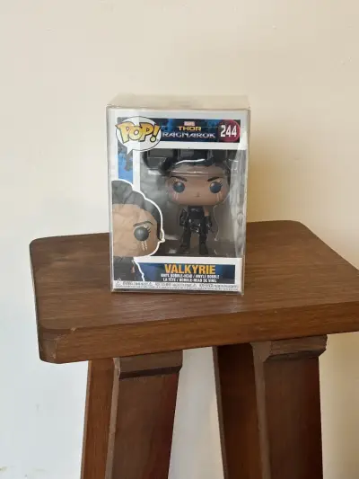 Funko Pop Valkyrie Thor Ragnarok #244 - miniatura 1