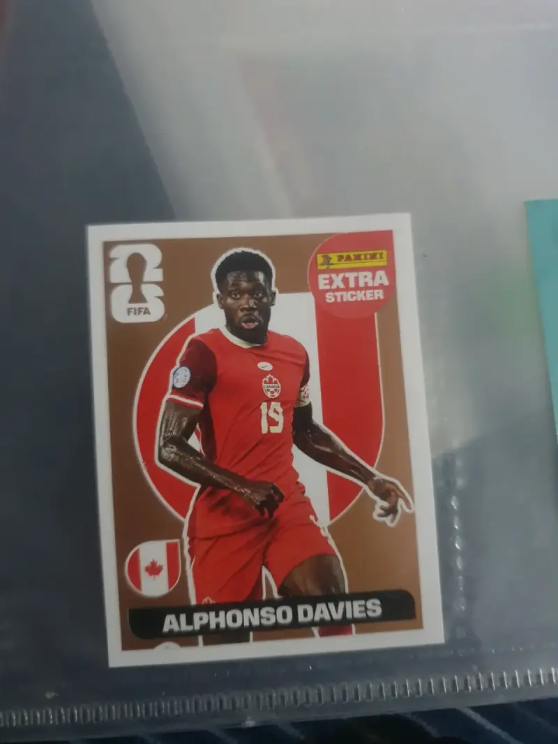 Lámina Panini Extra Bronce Alphonso Davies - 1