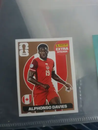 Lámina Panini Extra Bronce Alphonso Davies - miniatura 1