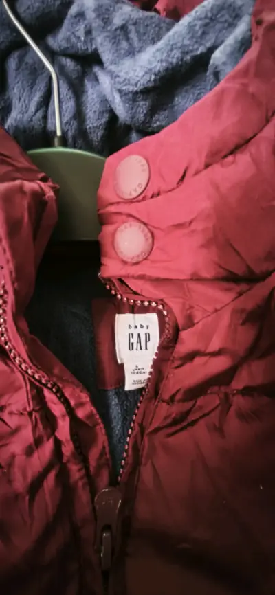 Parka granate con capucha GAP - miniatura 3