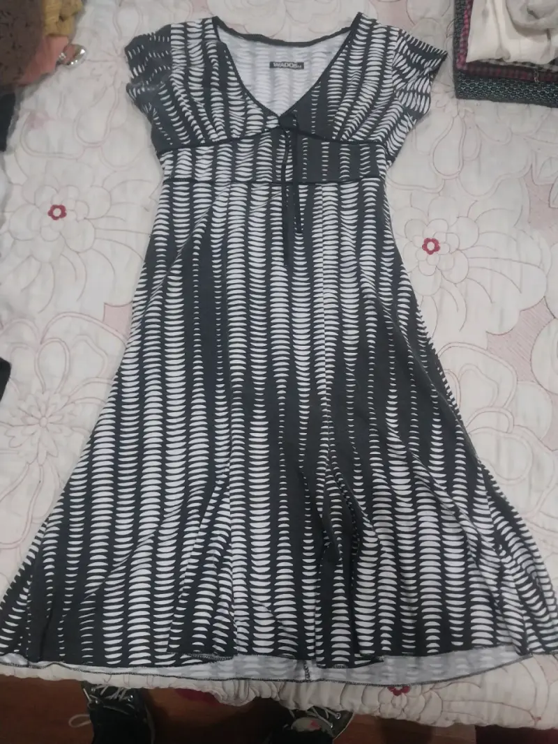 Vestido blanco y negro - 1