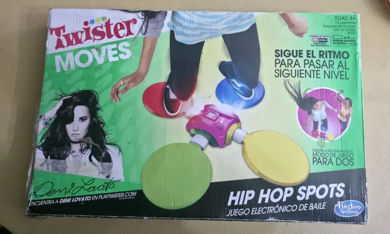 Juego Twister Moves Hip Hop Spots - 1