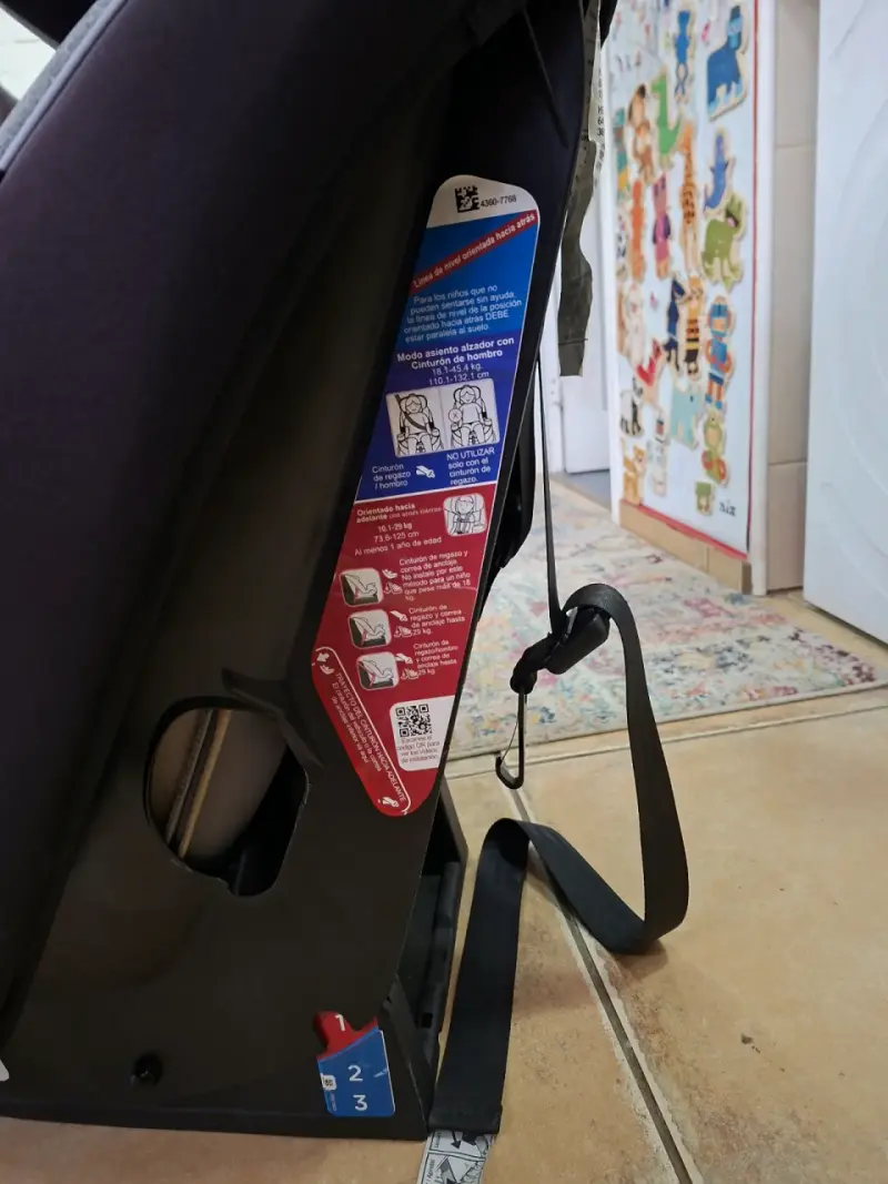 Silla de auto para bebé Safety 1st - 5