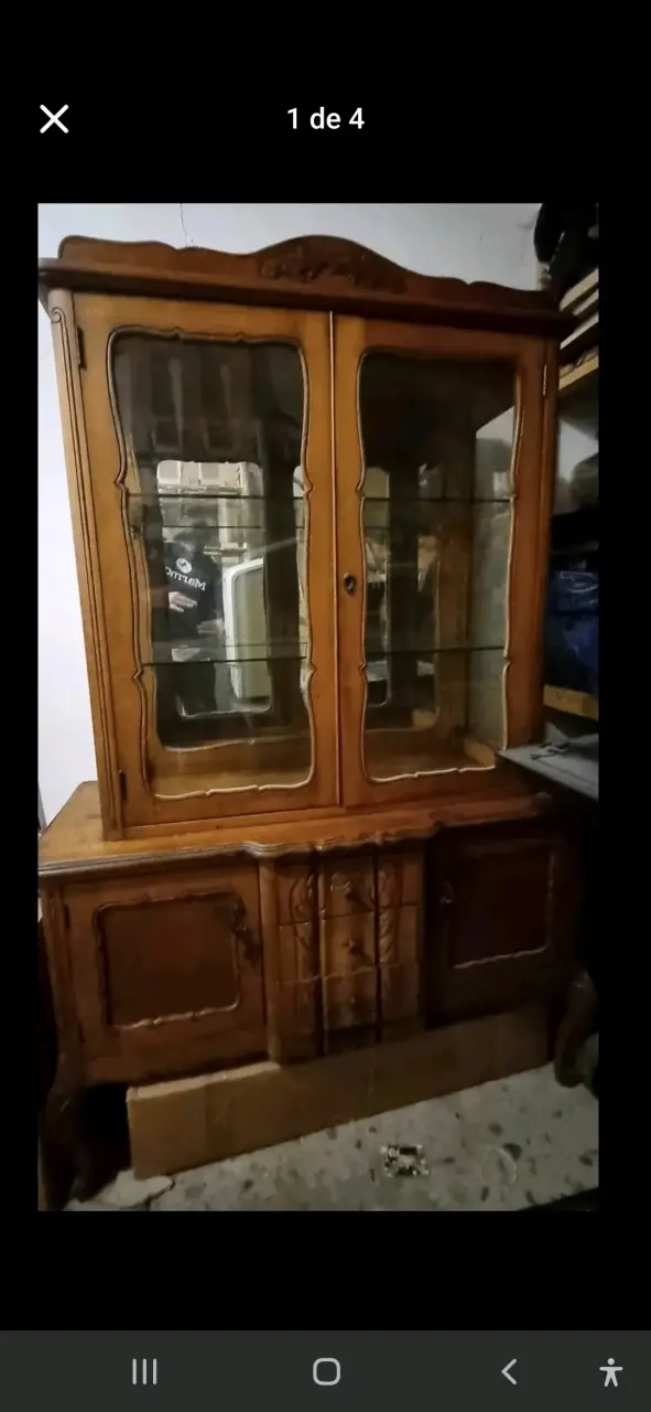 Vitrina antigua de madera - 1
