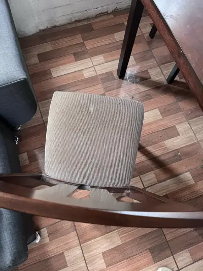 Juego de comedor madera 4 sillas - miniatura 4