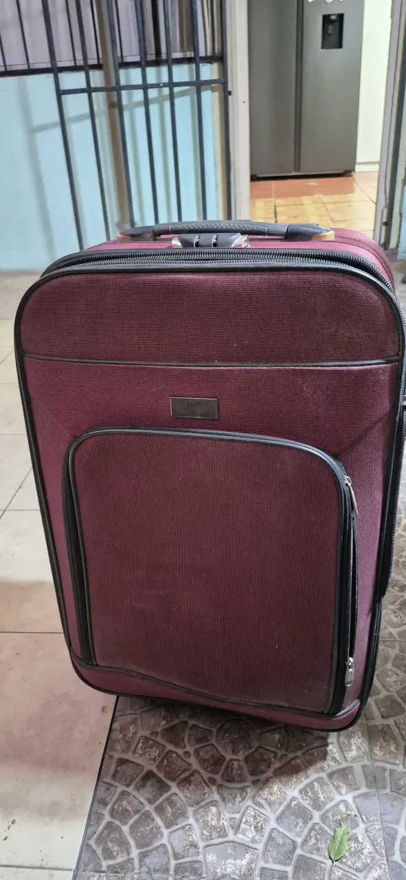 Maleta de viaje con ruedas - 2