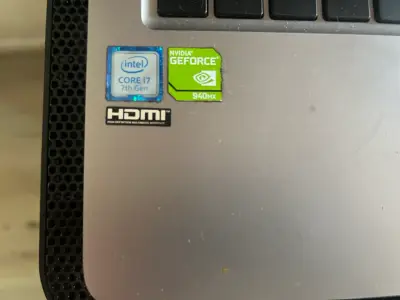 Notebook ASUS plateado usado - miniatura 2