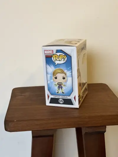 Figura Funko Pop Captain Marvel # 576 - miniatura 2