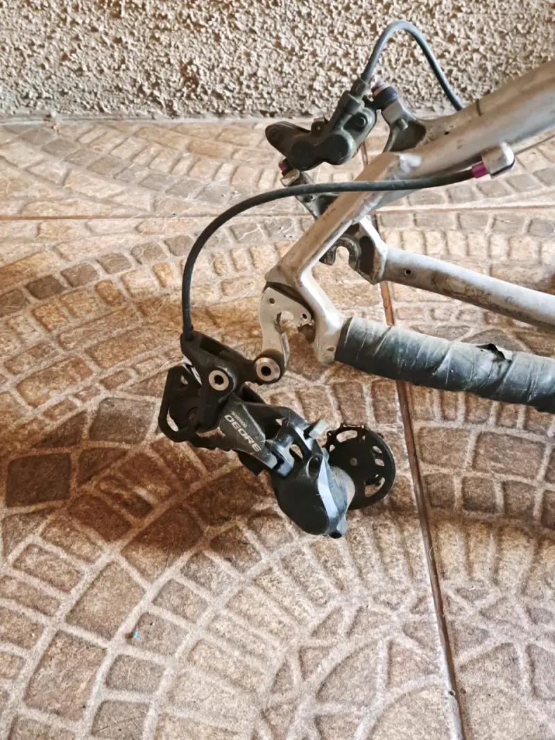 Bicicleta montaña blanca - 4