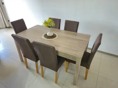Comedor madera con 6 sillas - miniatura 2