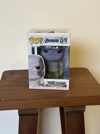 Figura Funko Pop Thanos Endgame #579 - miniatura 1
