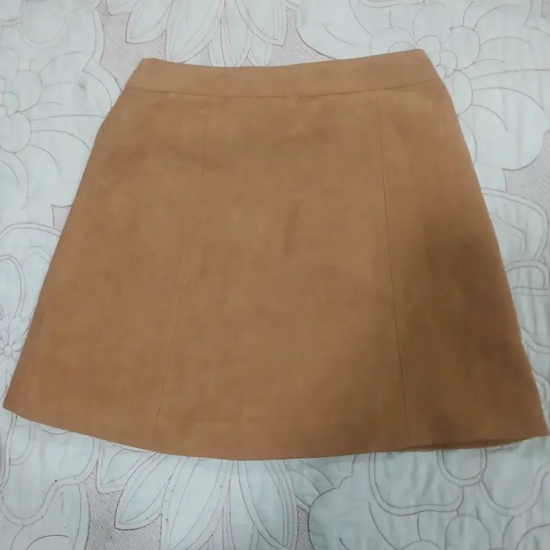 Falda corta con botones - 2