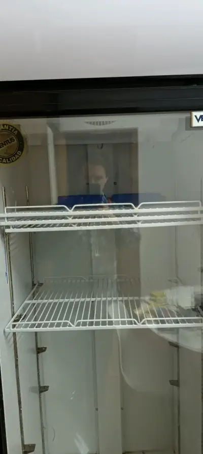 Refrigerador exhibidor Ventus - miniatura 3