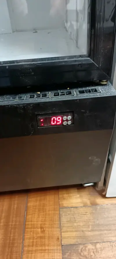 Refrigerador exhibidor Ventus - miniatura 6
