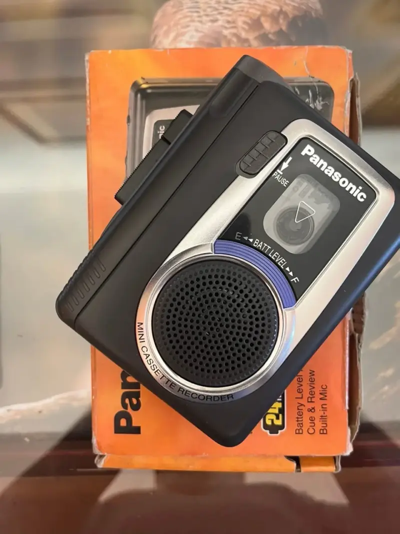 Grabadora Panasonic Cassette - 1