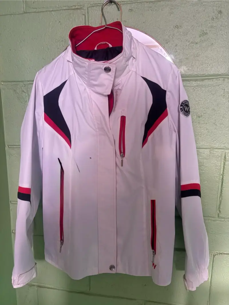 Chaqueta blanca de invierno - 1