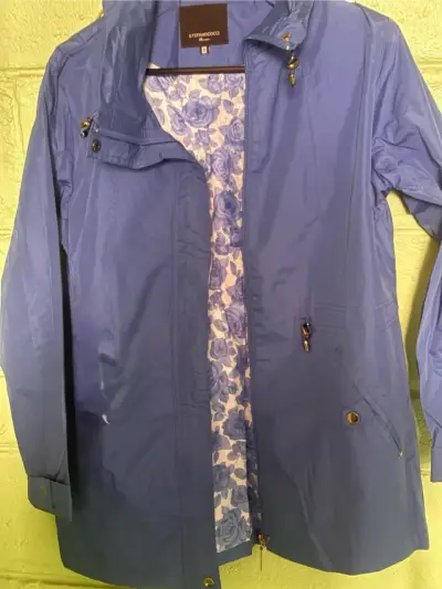 Chaqueta blanca de invierno - miniatura 2