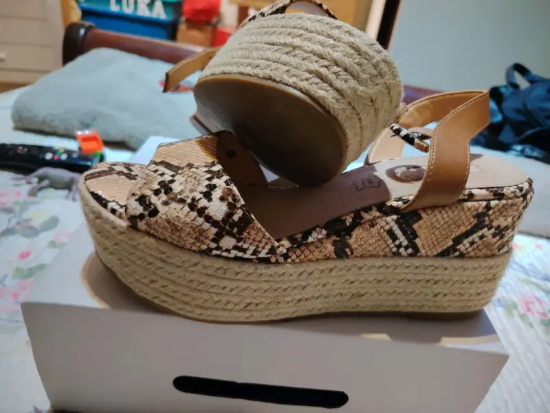 Sandalias plataforma estilo serpiente - 2