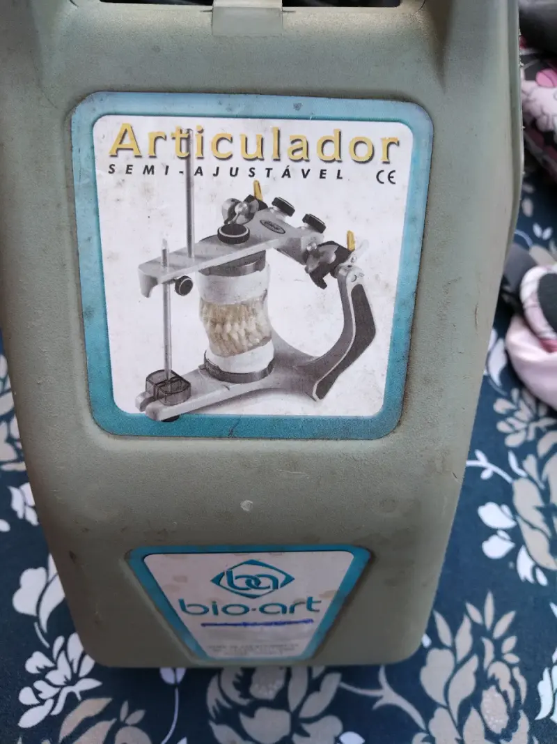Articulador dental - 2