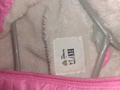 Chaqueta rosada con forro de lana - miniatura 1