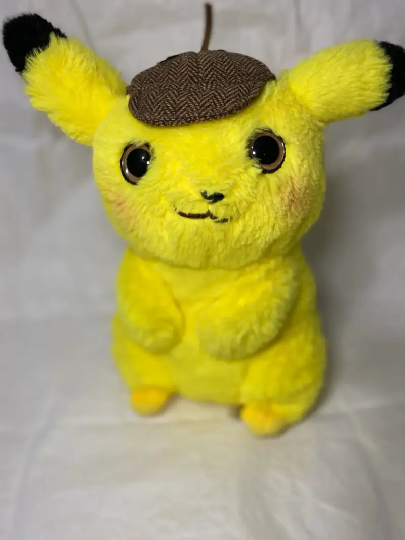 Peluche detective amarillo Pikachu - 1