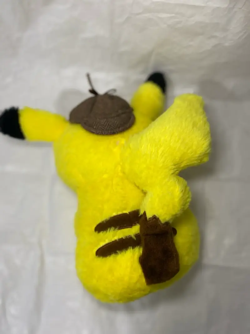 Peluche detective amarillo Pikachu - 3