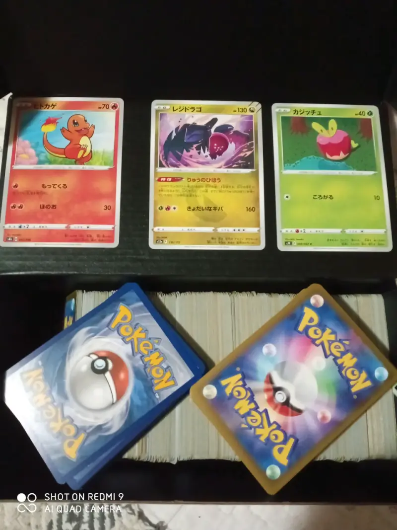100 Cartas de colección Pokémon - 1