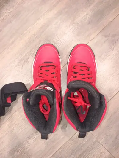 Zapatillas deportivas rojas altas de Basquetbol - miniatura 1