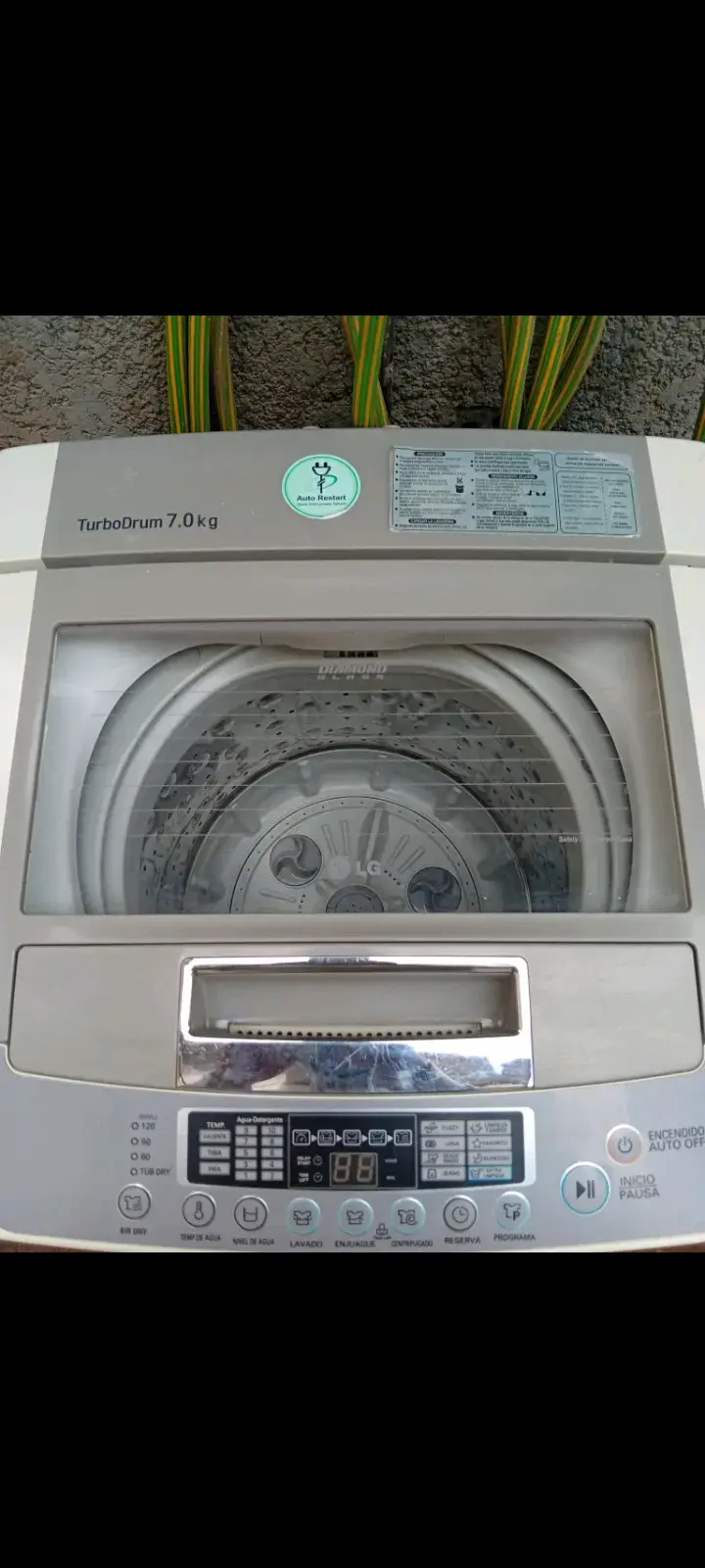 Lavadora LG TurboDrum 7kg funcionando perfectament - 2