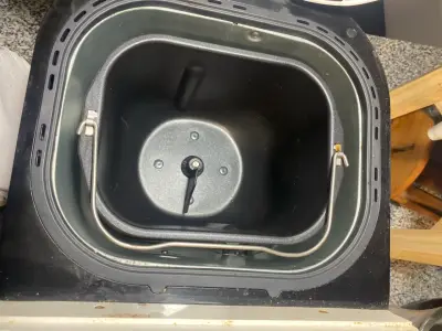 Máquina para hacer pan usada - miniatura 1