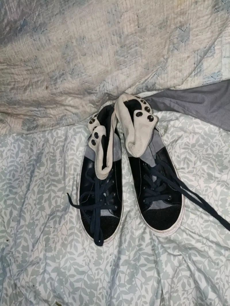 Zapatillas altas negras y grises - 2