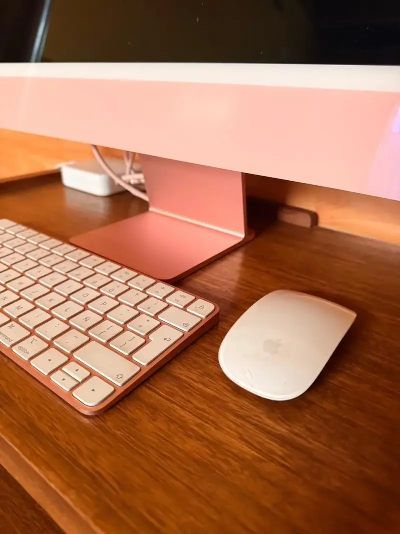 iMac gold rose - 3