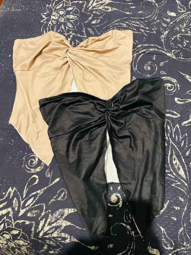 Tops strapless beige y negro - 1