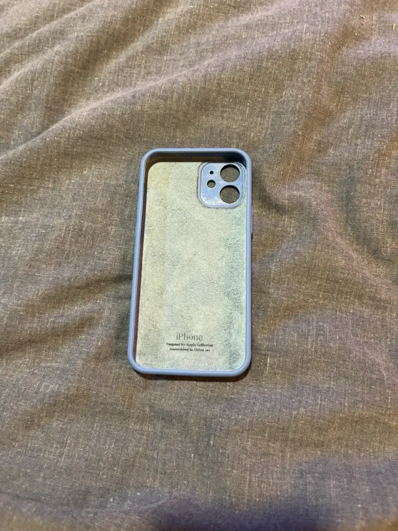 Funda de silicona para iPhone mini 13 - 1