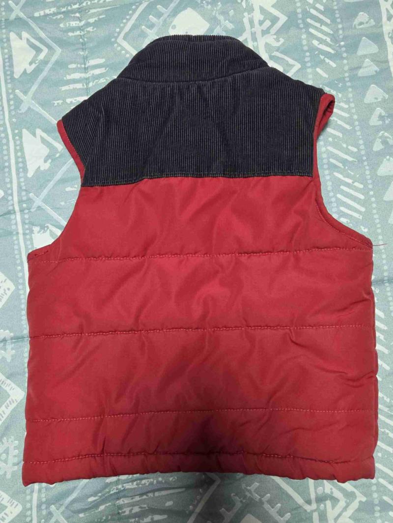 Chaqueta Carter's acolchado rojo sin mangas - 2
