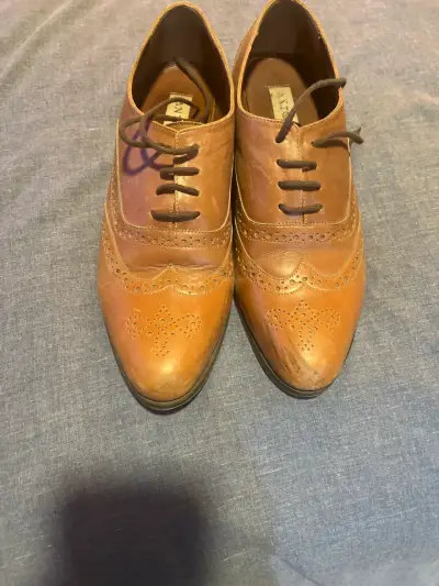 Zapatos marrones de cuero - miniatura 1