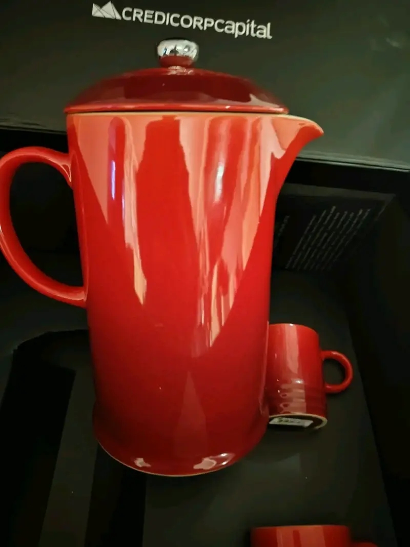Set cafetera roja y taza - 1