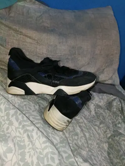 Zapatillas deportivas negras y azules - miniatura 3