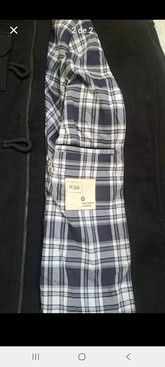 Abrigo negro con capucha - 2