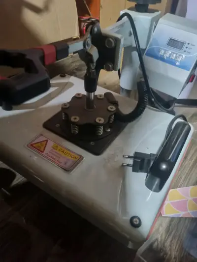 Plancha estampadora de prensado térmico - miniatura 1