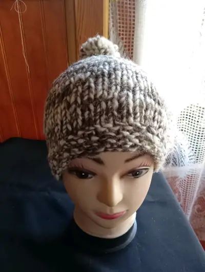 Calcetines. polainas.boinas .. gorros - miniatura 6