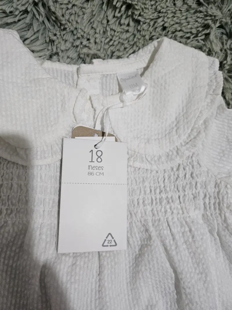 Conjunto blusa y jeans blanco y celeste - 5