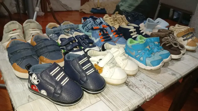 Lote de zapatos de bebé con diseño de personaje - 5